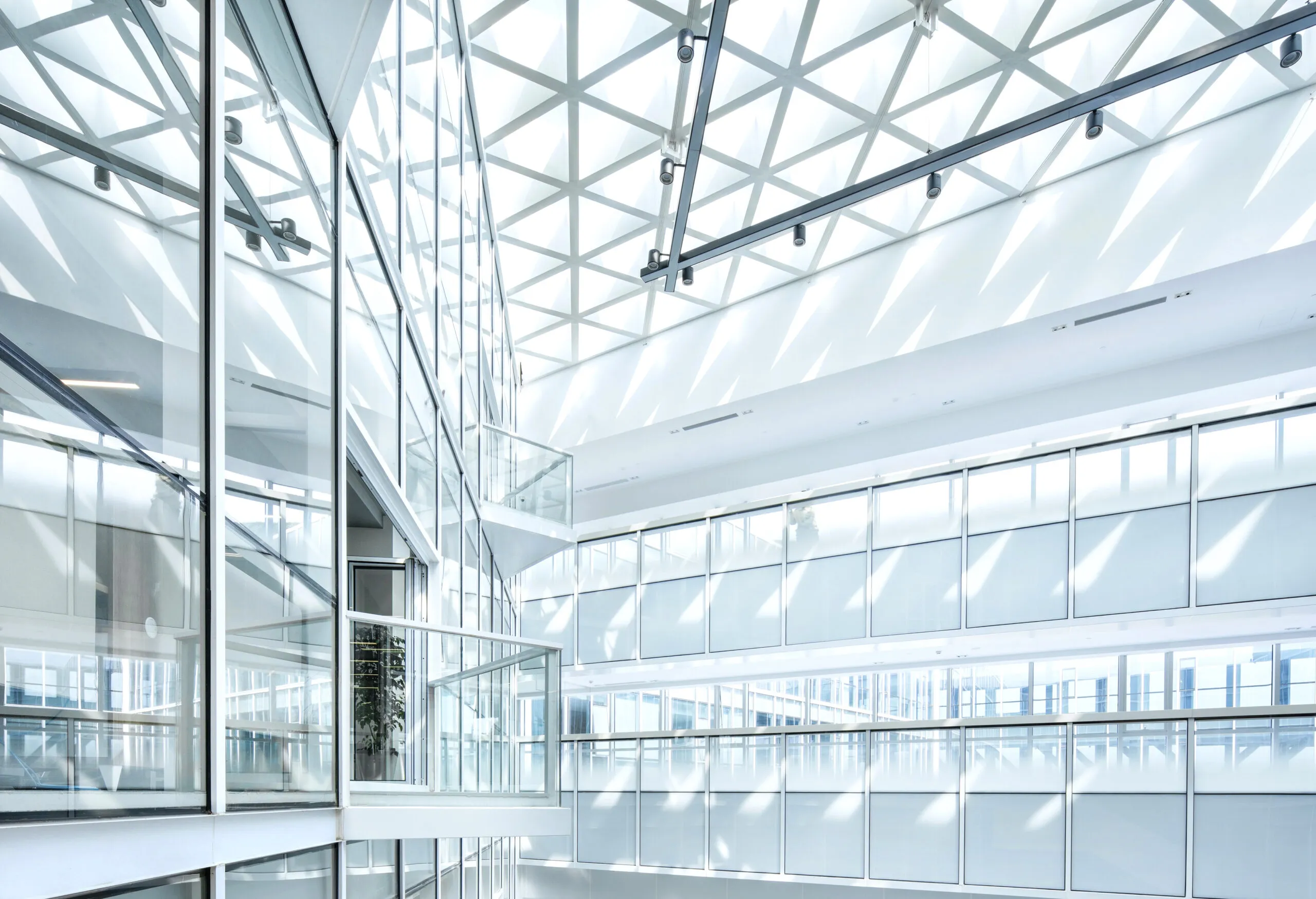 Debunking the myth of the lone innovator